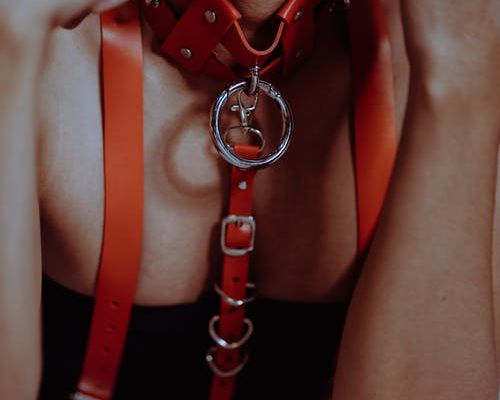 Om trouver des femmes soumises pour une expérience BDSM?